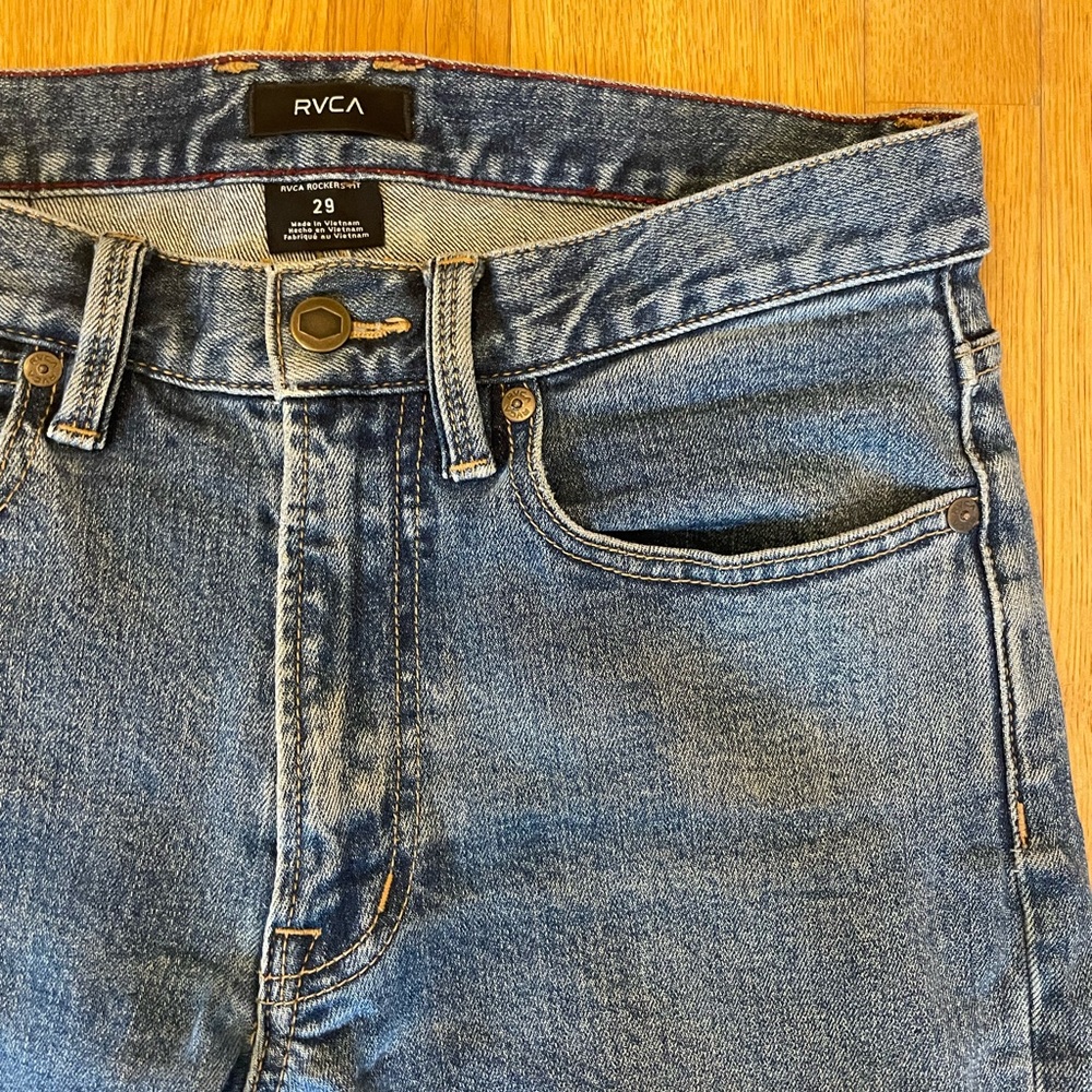 RVCA Medium wash skinny jeans